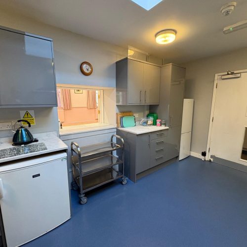 Photo of kitchen and hatch